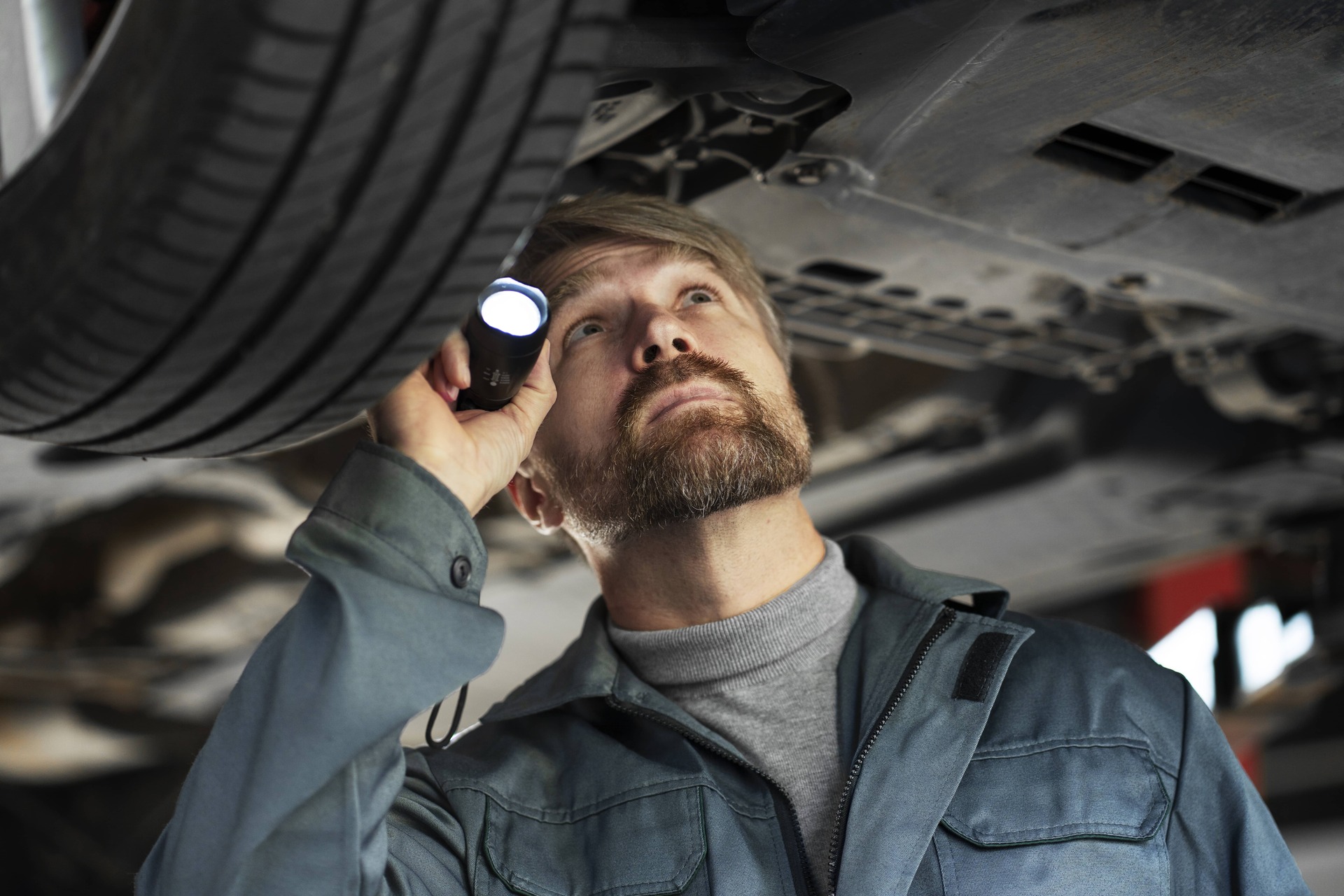 Mekanik Motor Arızalı Araç Alımı: Aracınızı Değerinde ve Hızlı Satmanın Yolları